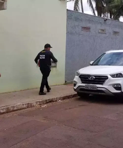 Filho de prefeito e secretária de Finanças estão entre os presos em operação do Gaeco