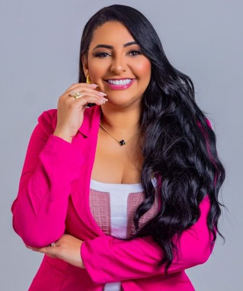 De manicure a empresária: a trajetória inspiradora de Any no mercado de unhas