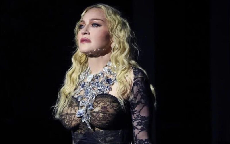 Estrelas da música marcam presença no intervalo da final da Copa do Mundo com Shakira, BTS e Madonna