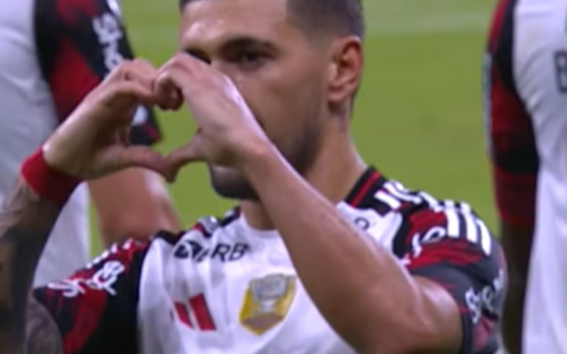 Médico detalha lesão que ameaça a participação de Arrascaeta na Copa do Mundo