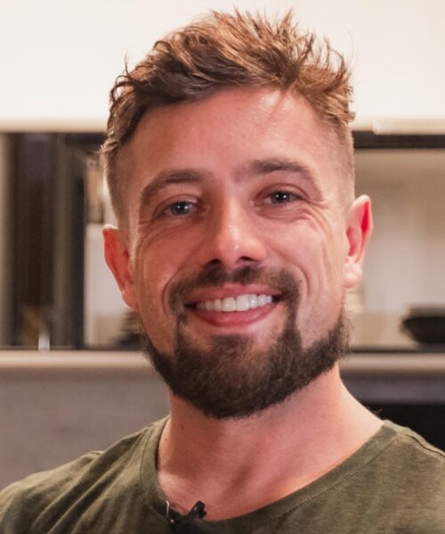 Rafael Cardoso se abre em carta após um mês de reabilitação: “Eu havia perdido as rédeas da situação