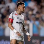 Santos e Neymar selam pacto para quitação de dívida em parcelas que se estenderão por quase sete anos
