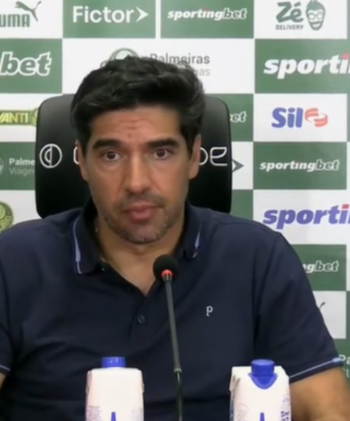 Abel Ferreira vai cumprir suspensão de dois jogos após incidente com microfone no Brasileirão; veja os detalhes