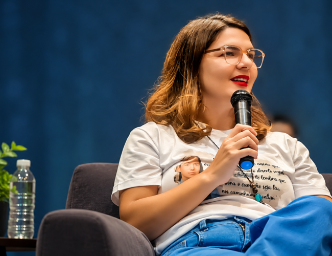 Entre acusações e defesa: o que o processo de Maira Rocha revela sobre a disputa no espiritismo